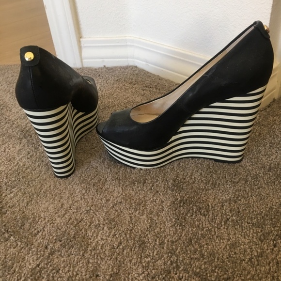 Black & White Striped Michael Kors Platforms - Picture 1 of 3